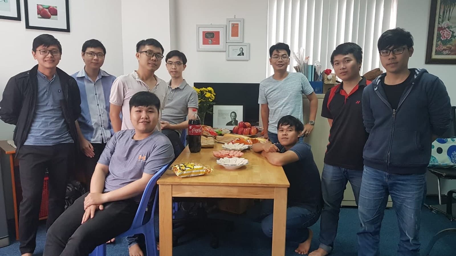 Đội ngũ Antking tại văn phòng